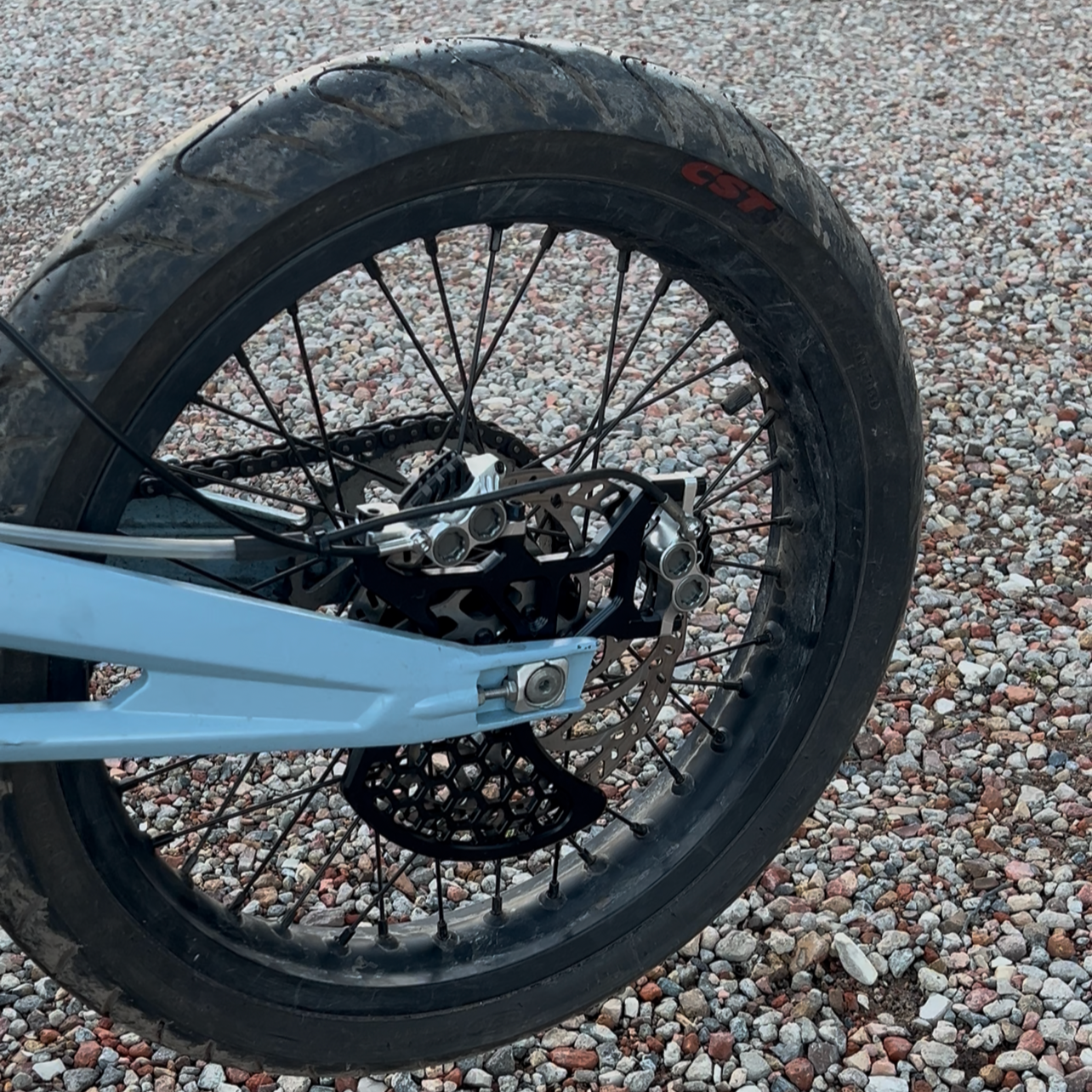 dual caliper mount