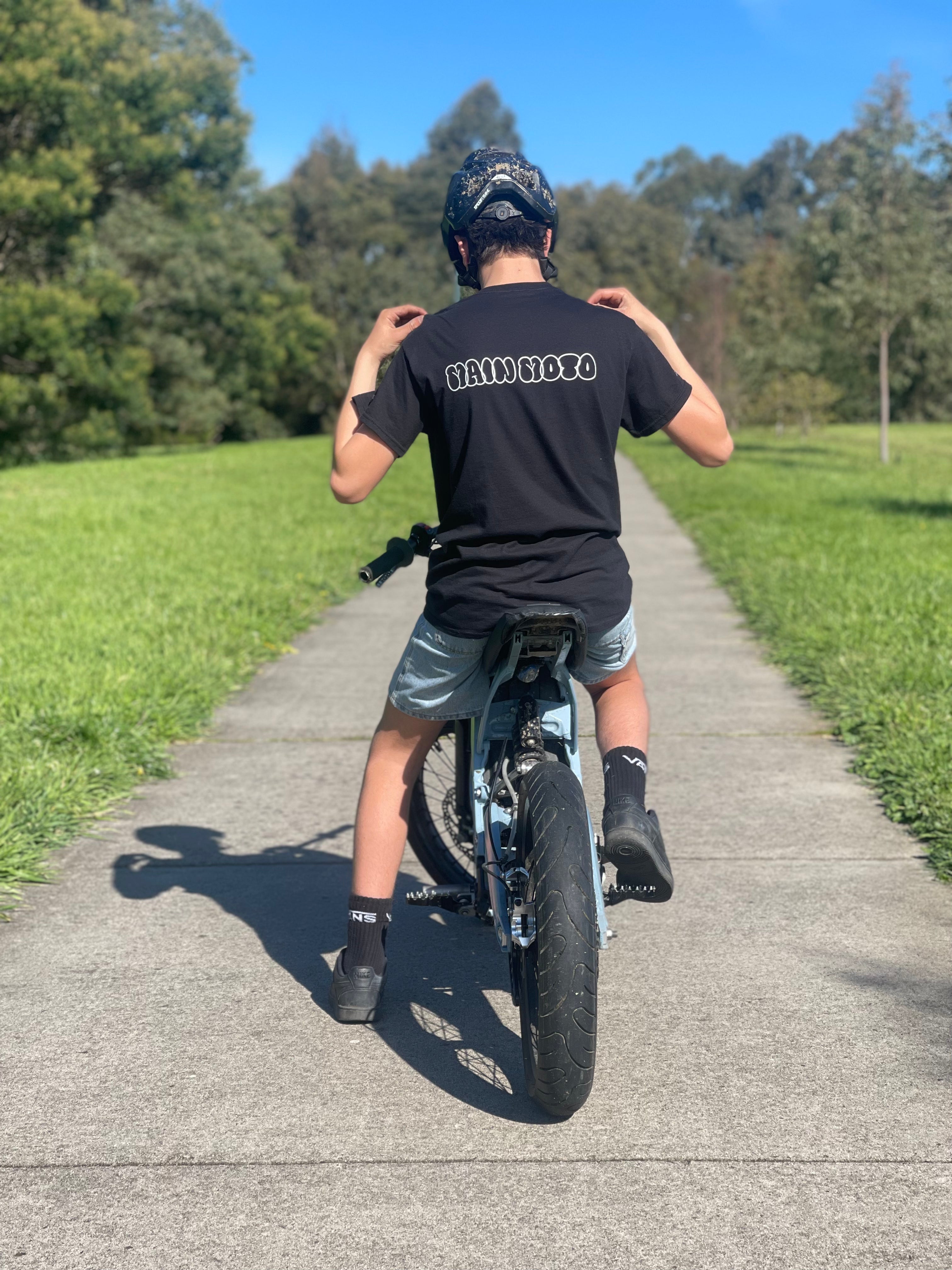 MAIN MOTO TEE