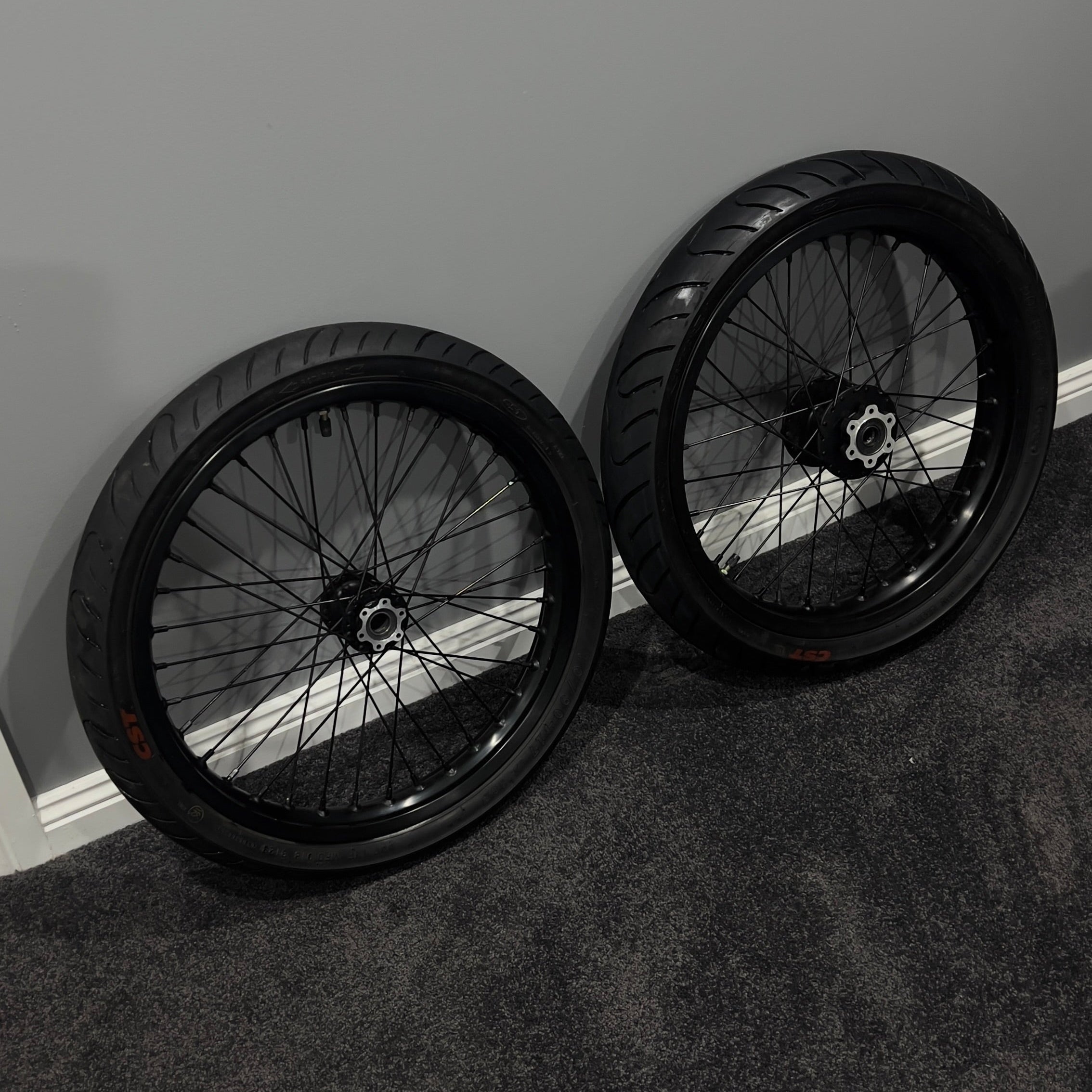 surron 17inch supermoto wheel set
